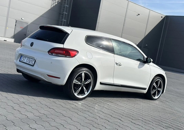 Volkswagen Scirocco cena 29900 przebieg: 184000, rok produkcji 2011 z Jarocin małe 37